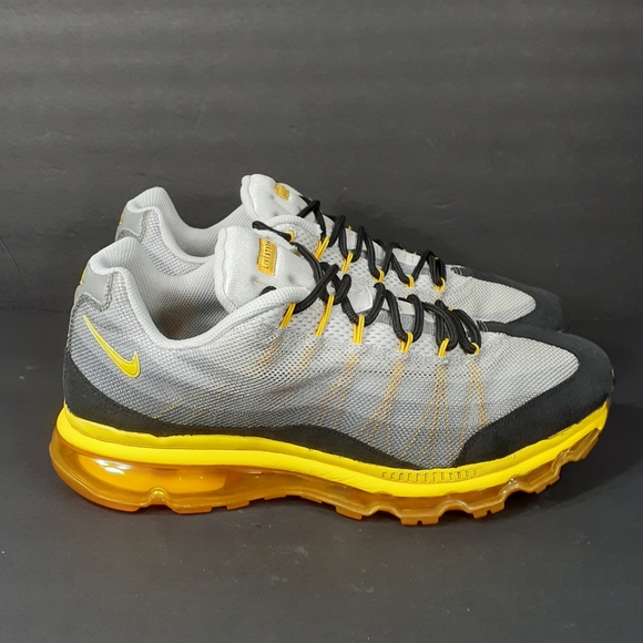 air max livestrong 2012